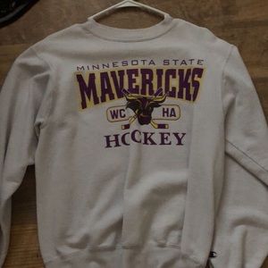 Mavericks hockey crew neck